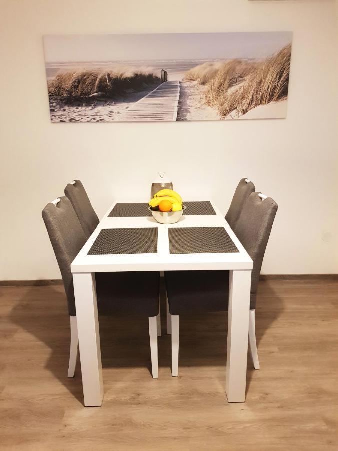 Apartman Monte Rizzi Apartment Pula Exterior photo